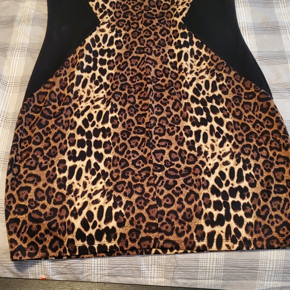 Leppard print dress - Picture 6 of 7
